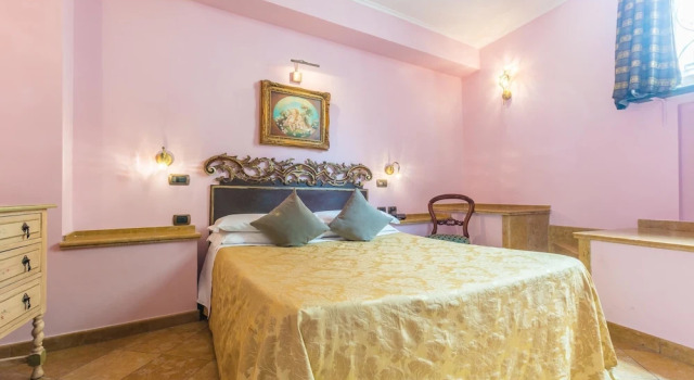 Трёхместный номер Standard Hotel Vibel