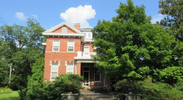 Maple Terrace Inn, Rezerwuj Hotel Kosciusko Missisipi