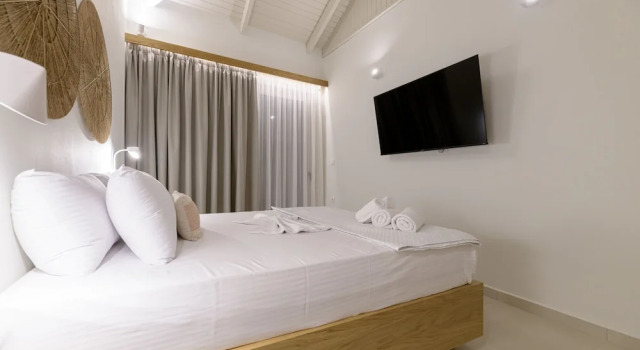 CP Seafront Suites