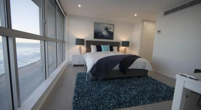 Golden Sands on the Beach - Absolute Beachfront Apartments, Prenota Appartamento Main Beach Gold Coast