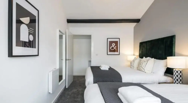 91 Roscoe by Elite, Забронировать Дом для отпуска Виллы Ливерпуля, рядом с Harold Cohen Library, Вилла