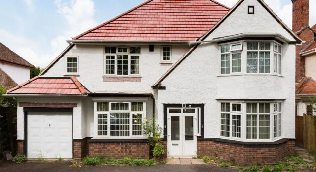 Beautiful 6 bedroom house for 15 guests next to Edgbaston Stadium