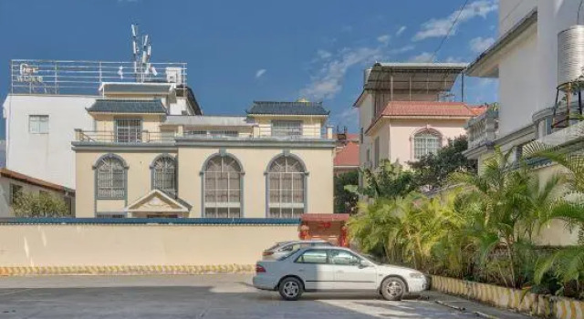 Jinhu Hotel, Prenota Hotel Dehong Yunnan