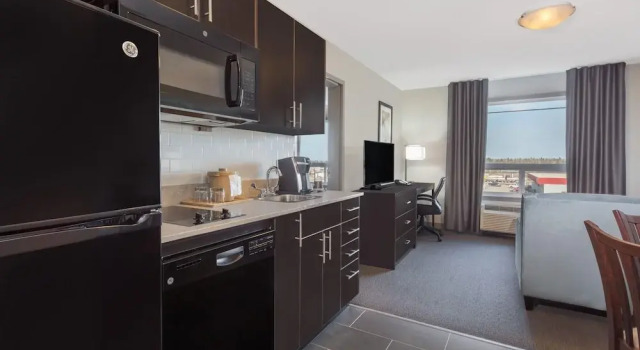 Двухместный люкс c 1 комнатой Ramada by Wyndham Grassland
