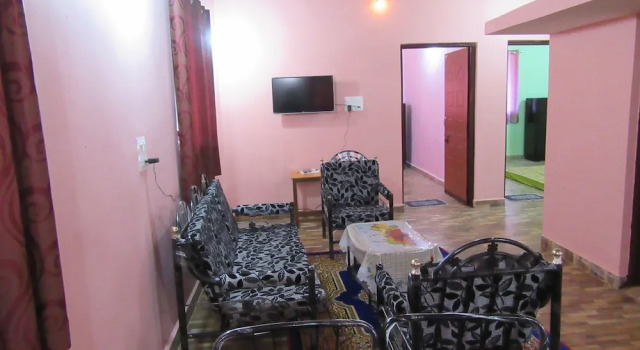 Шестиместная семейная вилла с 4 комнатами Mandrem Beach Guest House Goa