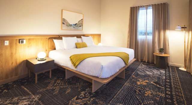 SaltLine Hotel