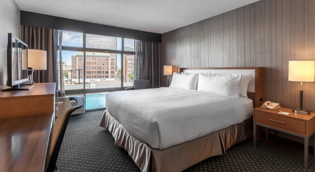 Holiday Inn Chicago North-Evanston by IHG, Забронировать Отель Отели Иллинойс 3 звезды, 3*