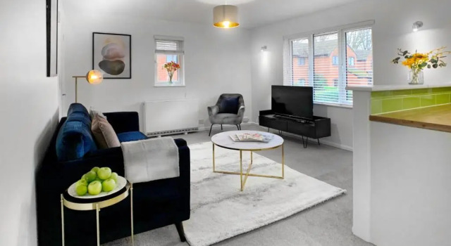Апартаменты Maidenhead - 1 Bed Modern Flat - Private Entrance