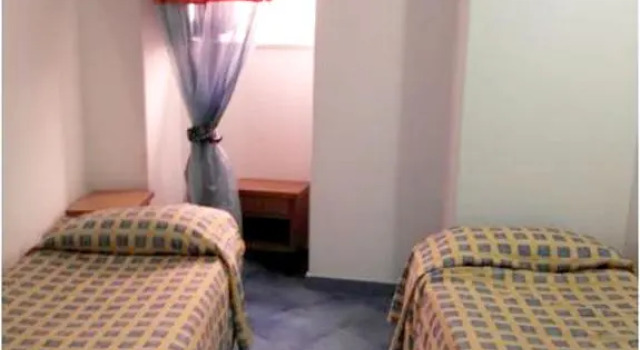 2 bedrooms appartement at Ischia 20 m away from the beach with sea view furnished terrace and wifi, Book Lejlighed Lejligheder i Ischia, Lejlighed