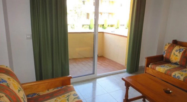 Apartamentos Comte-Empuries-24, Забронировать Апартаменты/квартира Отели Alt Empordà с парковкой, Парковка
