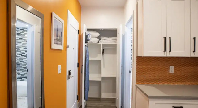 Двухместный люкс с балконом Peachtree Suites - Jersey City