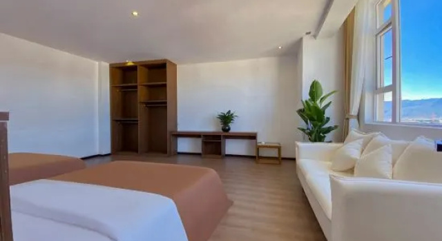 Семейный люкс Premium Jelxun Hotel