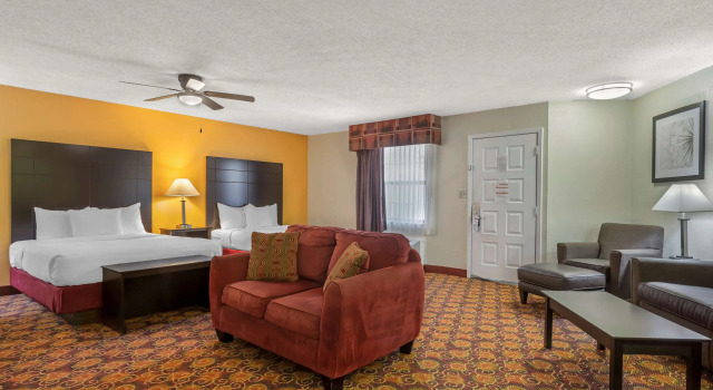 Четырёхместный люкс Best Western Benton Inn