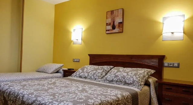 Семейный номер Standard Hotel Reina Isabel
