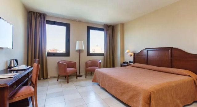 Номер Comfort Novotel Valencia Lavant
