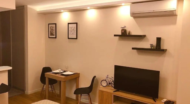 Apartment Maximus lux, Buchen Sie Ferienwohnung Novi Beograd 