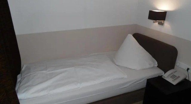 Двухместный номер Standard с красивым видом из окна Rheinmetropole Hotel
