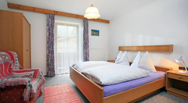 Ferienwohnung Steiner in Scheffau, Rezerwuj Hotel Hotele w Tyrol z parkingiem, Parking