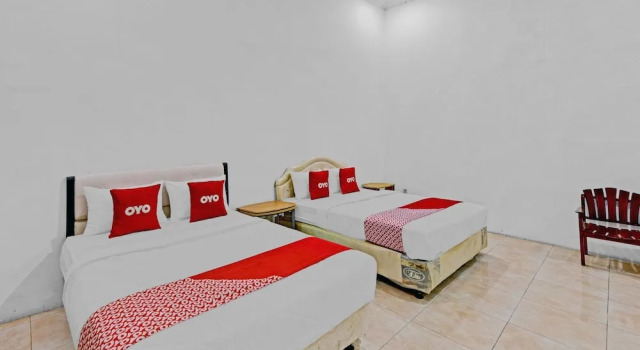 Standard Dreier Zimmer Hotel O Intan