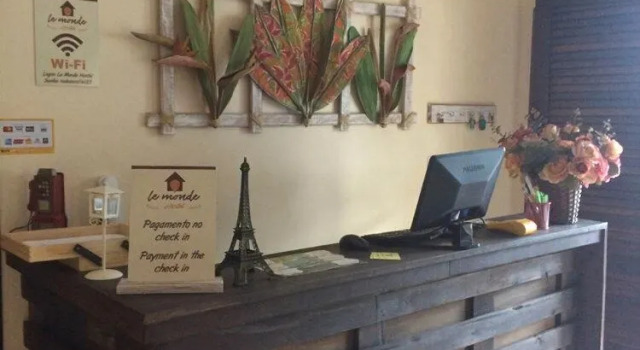 Le Monde Hostel - Suites e Camas, Забронировать Хостел Ангра-дус-Рейс Costa Verde, рядом с Santa Luzia Wharf