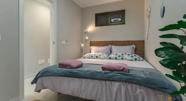 Апартаменты Cosy Seaview Apartment