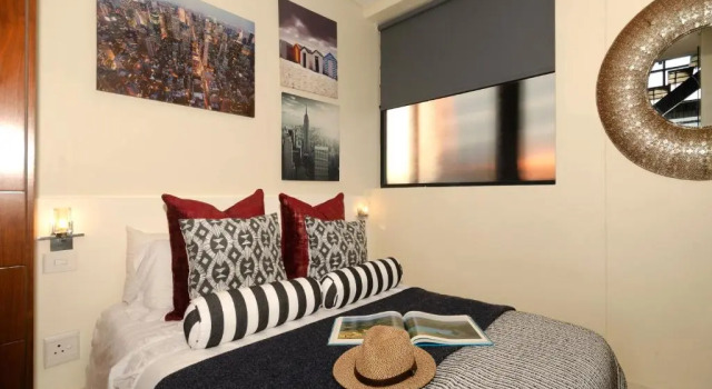 Апартаменты Quayside Waterfront Apartment