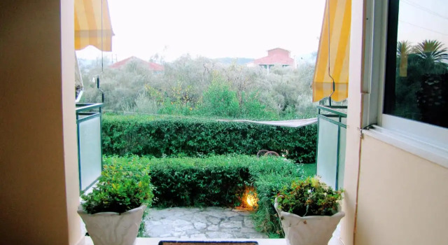 Guest House Verde, Забронировать Гостевой дом Отели периферии Ионических островов с парковкой, Парковка