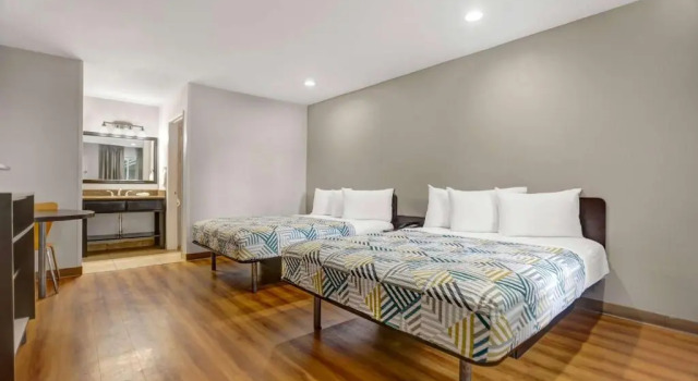 Четырёхместный номер Deluxe Motel 6-La Mesa, CA