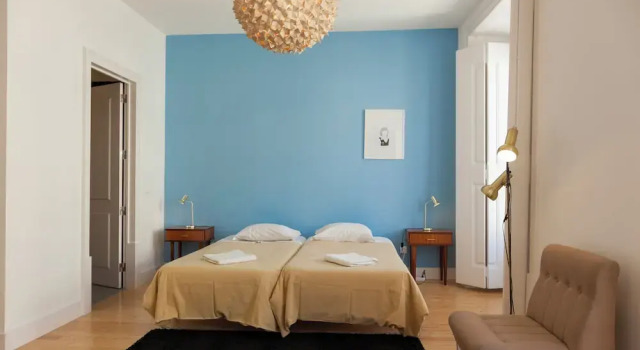 Двухместный номер Deluxe с балконом Lisbon Lounge Hostel