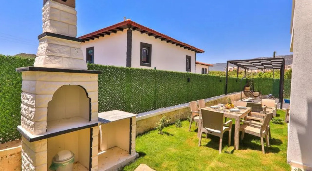 Serene Villa w Private Pool and BBQ in Kas, Забронировать Вилла Отели провинции Антальи с бассейном, Бассейн