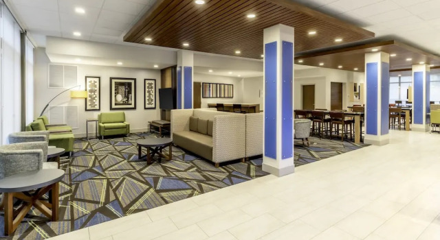 Holiday Inn Express Milwaukee West Allis, An Ihg Hotel, Foglalás Szálloda West Allis Wisconsin