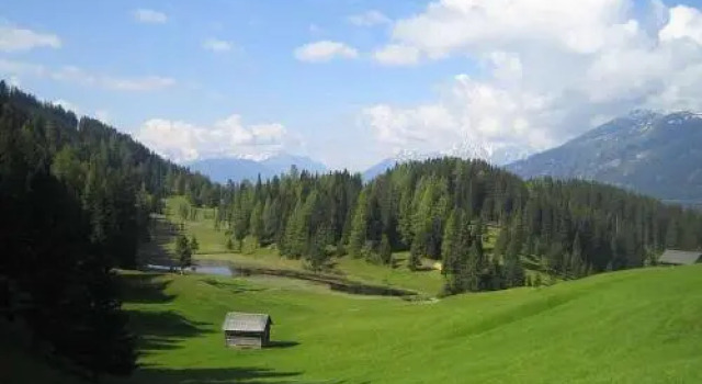 Wirtshaus zum Wiesejaggl, Prenota Hotel Hotel a Tirolo con parcheggio, Parcheggio