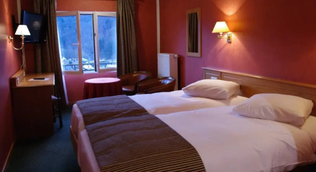Двухместный номер Superior с видом на город Hôtel Panorama - Vue exceptionnelle sur la Semois