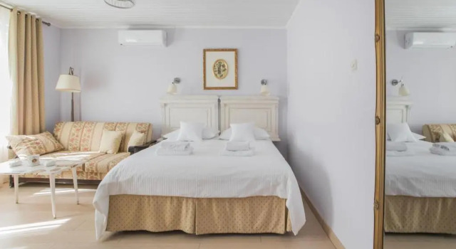 Апартаменты Shabby Chic Apartments