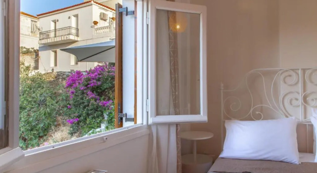 Eleni's Seaview House, Забронировать Апартаменты/квартира Апартаменты Андроса, рядом с Музей современного искусства Андроса, Апартаменты/квартира