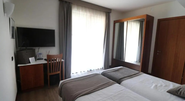 Двухместный номер Standard с балконом Hotel Villa Letizia