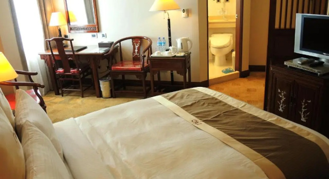 Двухместный номер Deluxe Rich Garden Hotel