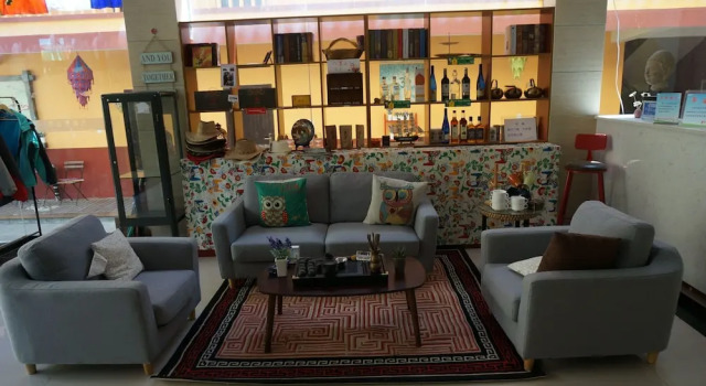 Caiyun Hotel