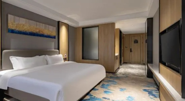 Люкс Comfort Flying Song Hotel(Ningbo Baihe Metro Station Caihong South Road Store)