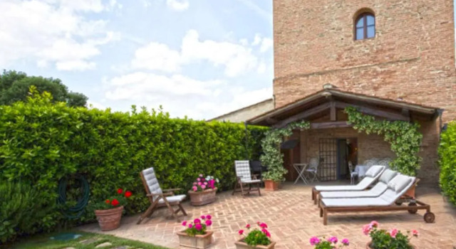 Вилла Villa Torre dell'acqua