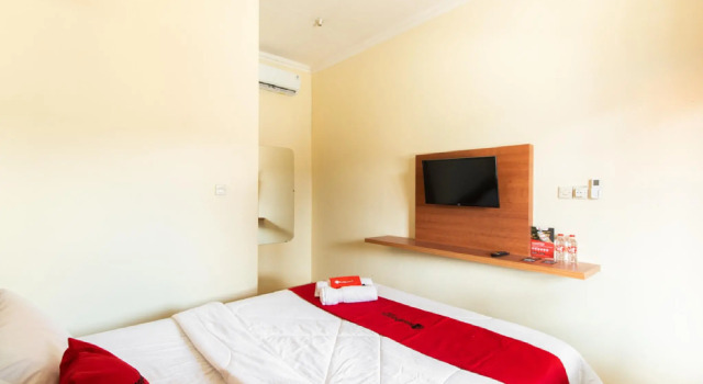 RedDoorz @ Raya Janti Yogyakarta