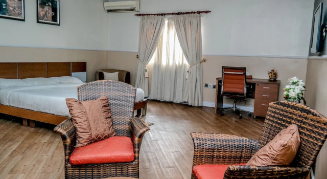 Номер Executive Цокольный этаж c 1 комнатой Quiet Pools Inn and Residence