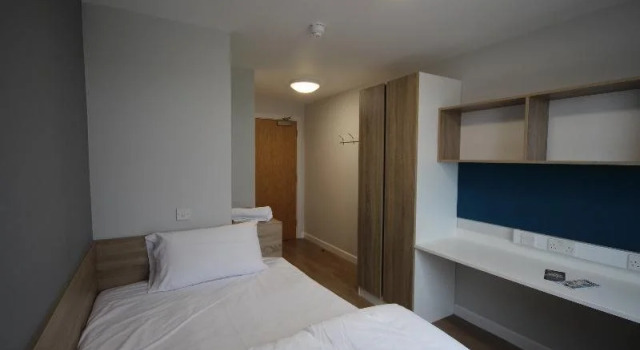 Edinburgh Haddington Place Youth Hostel, Забронировать Хостел Хостелы Эдинбурга, рядом с Железнодорожный вокзал Эдинбург-Уэверли, Хостел