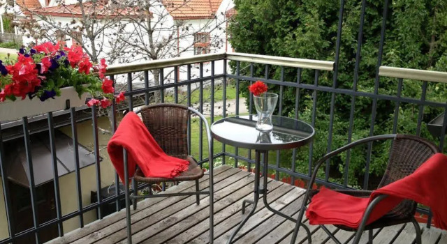 Esplanaadi Apartment, Book Lejlighed Hoteller i Pärnumaa med parkering, Parkering