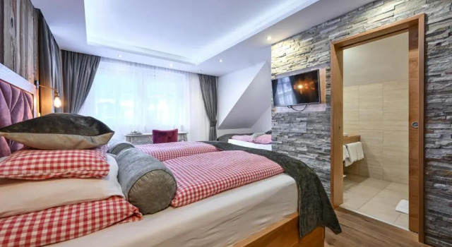 Двухместный номер Deluxe с балконом Villa Ambach