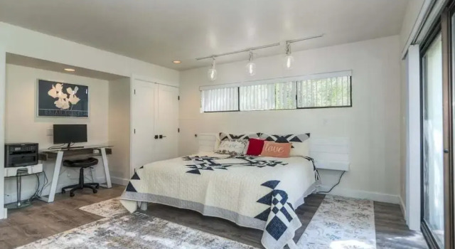 Коттедж с 3 комнатами Irish Mountain 4 3 Bedroom Home