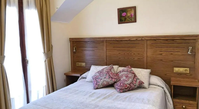 Albergue Peña Castil, Prenota Hotel Hotel a Asturie con parcheggio, Parcheggio