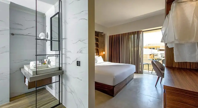 Номер Deluxe DOM Boutique Hotel