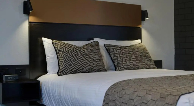 Двухместный номер Standard CBD Motor Inn