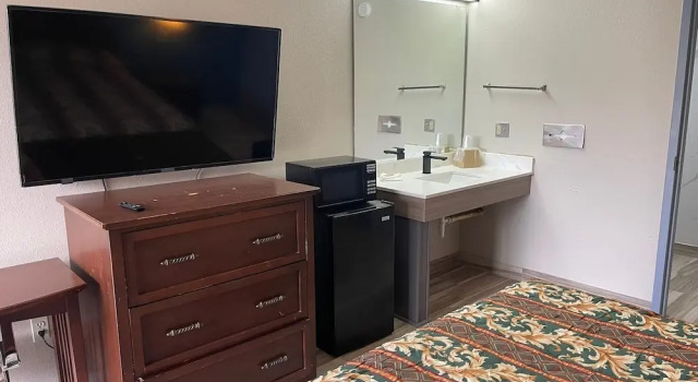 Номер Standard Brookwood Inn - Extended Stay